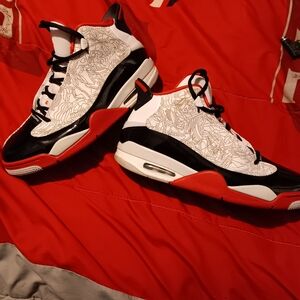 Men's Black and Red Sneakers